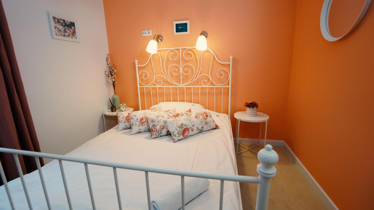 Mcew Studnia Bed & Breakfast Płock Exterior foto